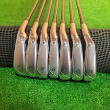 TaylorMade R11 Iron Set 7pcs