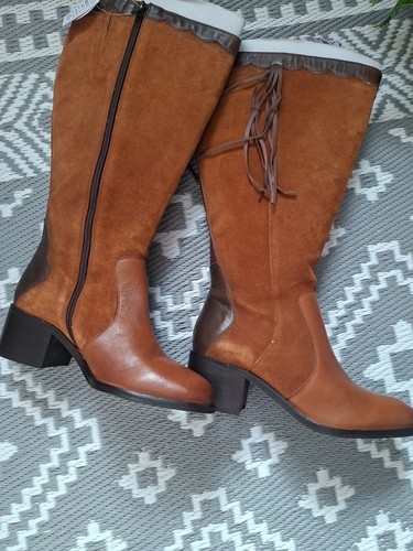 Bnwt joe browns tan - bnwt,