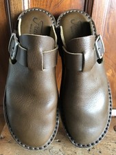 TOAST SHOES 'FRACAP MULES IN