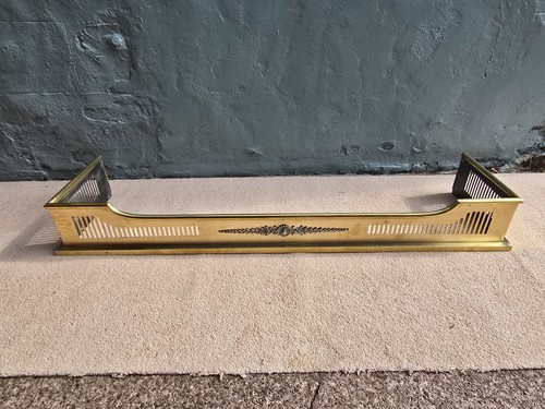 Brass decorative fire - brass, fender