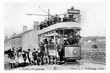 Pt2521 tram at - pt2521,