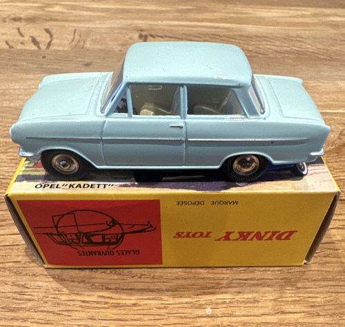 Dinky toys opel kadett - dinky,