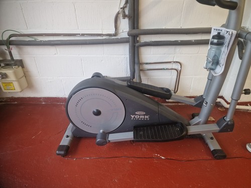 York x730 cross trainer - york,