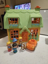 ELC HAPPYLAND ROSE COTTAGE HOUSE FIGURES WITH WORKING SOUND
