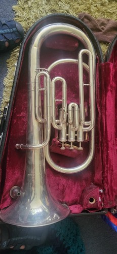 Baritone horn lark m4050 - baritone,