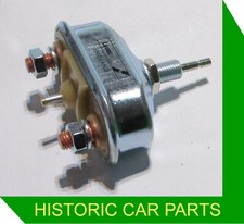 Pull STARTER MOTOR SWITCH for