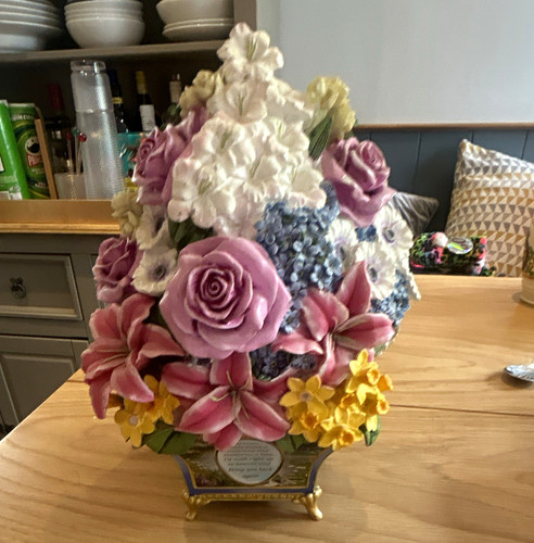 Thomas kinkade floral - kinkade, ceramic