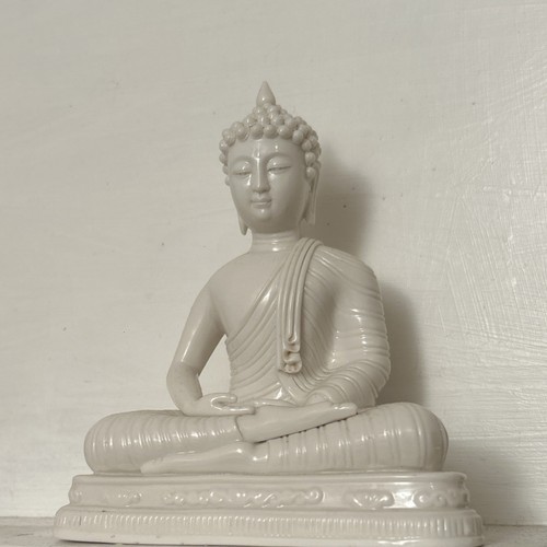 Sakyamuni gautama buddha - sakyamuni,