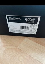 Dr. Martens Unisex Boots