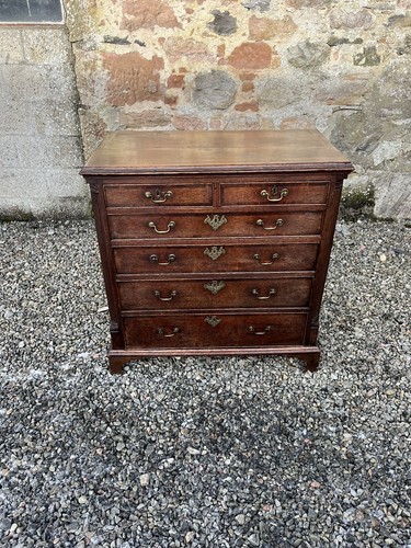 Period oak chest drawers - a,