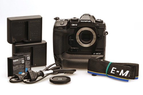 Olympus mirrorless system