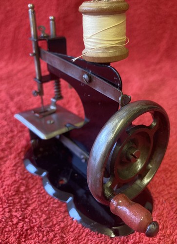 Antique vintage toy sewing - vintage,
