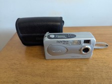 Konica Revio KD-100 Digital Camera 1.3MP Low Resolution Retro Takes AA Batteries