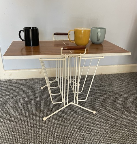Vintage magazine rack - magazine,