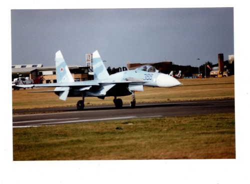 Sukhoi russian air force - su-27,