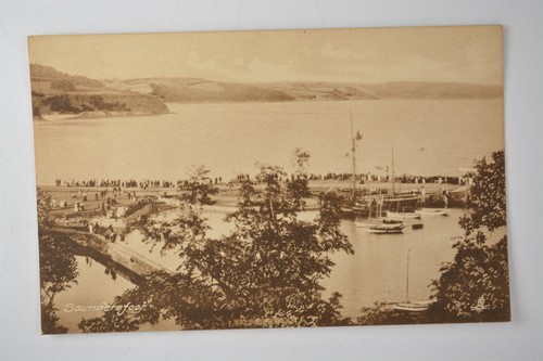 Saundersfoot harbour boats - harbour,