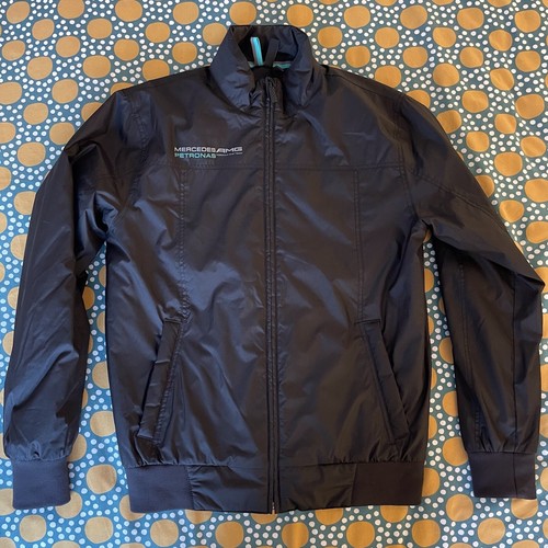 Mercedes jacket size medium - size,