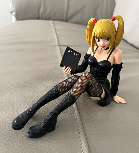 Misa amane death note sitting - misa,
