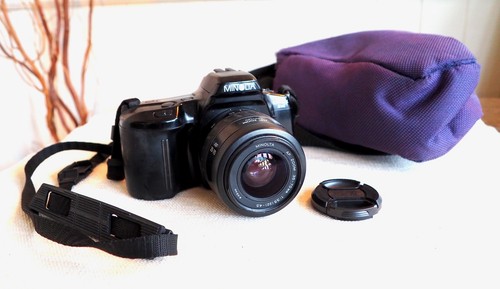 Minolta dynax 3xi 35mm - minolta,