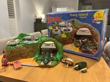 Thunderbirds Vintage Tracy Island Electronic Playset including Figures.