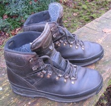 Meindl Borneo Mens leather