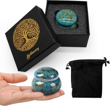 Small Urns for Human Ashes