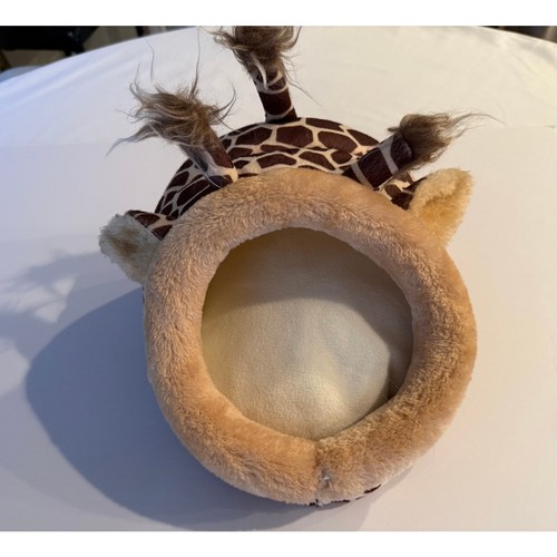 Giraffe small animal hideout - giraffe,
