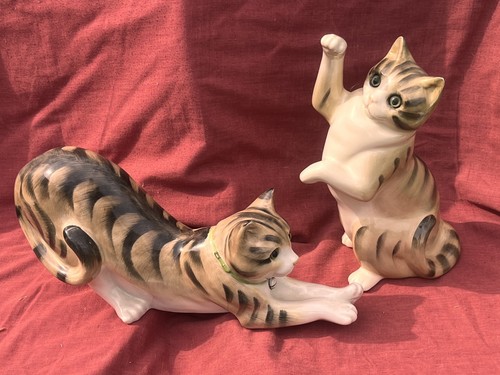 Pair just cats and large - co,