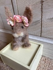 Artist bunny rabbit -