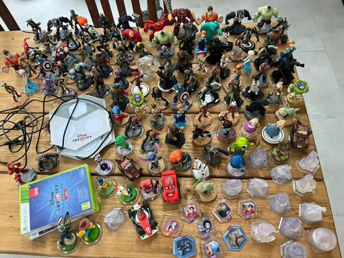 Disney infinity collection - disney,