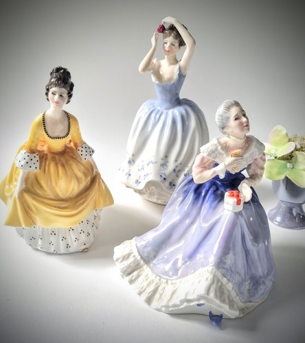 Royal doulton bone - royal,