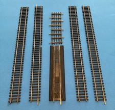 Hornby Railways 'OO' Track Bundle, Used R601, R610 and R620 Railer Un-coupler.