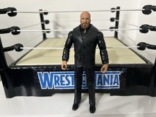 WWE Triple H Wrestling Figure Mattel Basic 119 Manager Suit Rare WWF COMB P&P
