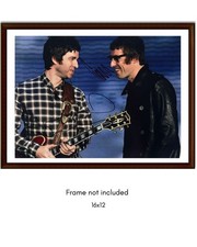 Liam & Noel Gallagher Hand
