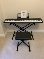 Gear4music SDP-2 Digital Stage Piano Keyboard 88 Weighted Keys with Stand+Stool