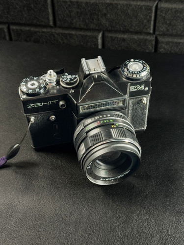 Zenit 35mm vintage film - em,