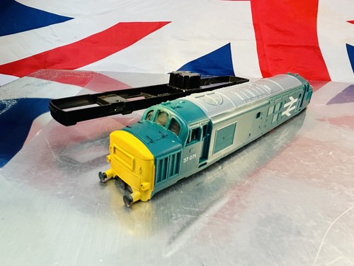 Hornby class blue diesel - class, 37