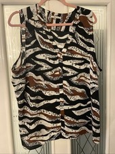 Ladies Size 22 TU Blouse