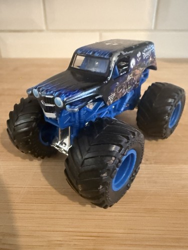 Monster jam son - son-uva, digger