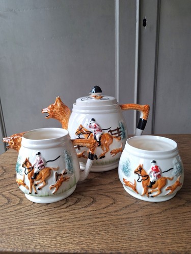 Vintage fox hounds - vintage, tea