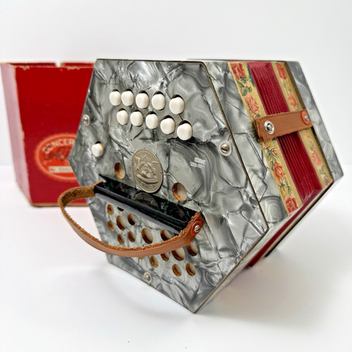 Vintage 1940s scholer - vintage,