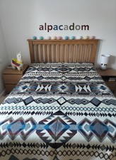 Beautiful Inca pattern Alpaca blend huge warm blanket, perfect as a gift!