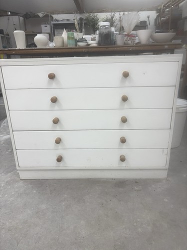White painted wood drawer - painted, 5-drawer