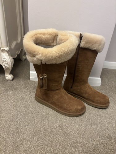 Womens stunning ugg boots size - womens,