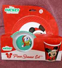 DISNEY CHRISTMAS MICKEY AND FRIENDS - KIDS 3 PIECE DINNER SET ! NEW