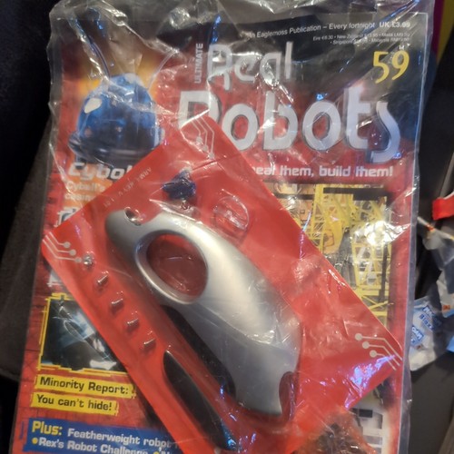 Ultimate real robots magazine - real,