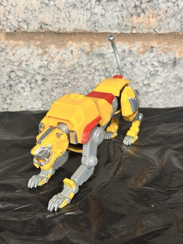 Voltron legendary defender - voltron,