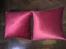 2 X Laura Ashley Nigella