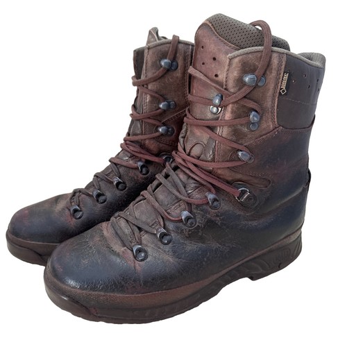 Haix hiking boots - 9w, (wide)
