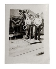 WW2 Era Photo U.S. GIs With